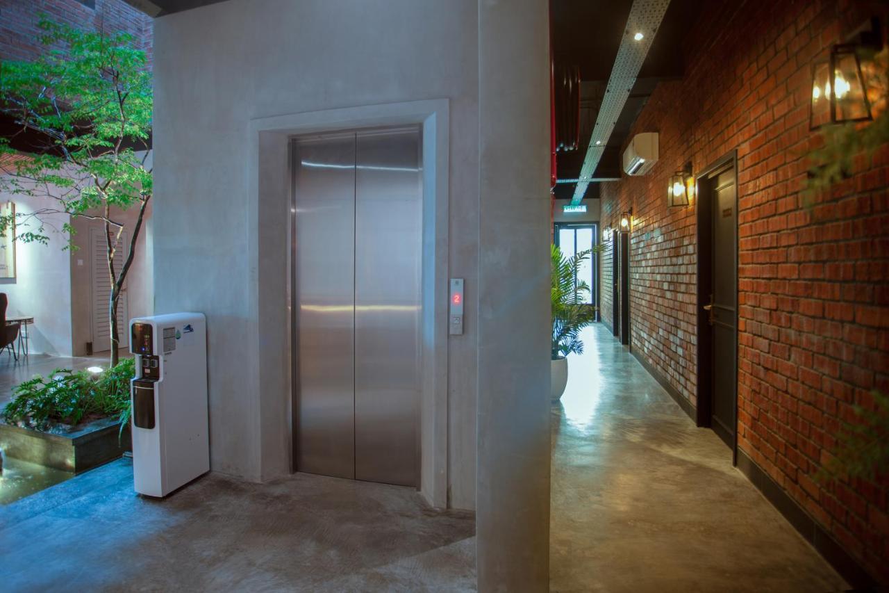 Atelier Hotel Johor Bahru Exterior photo