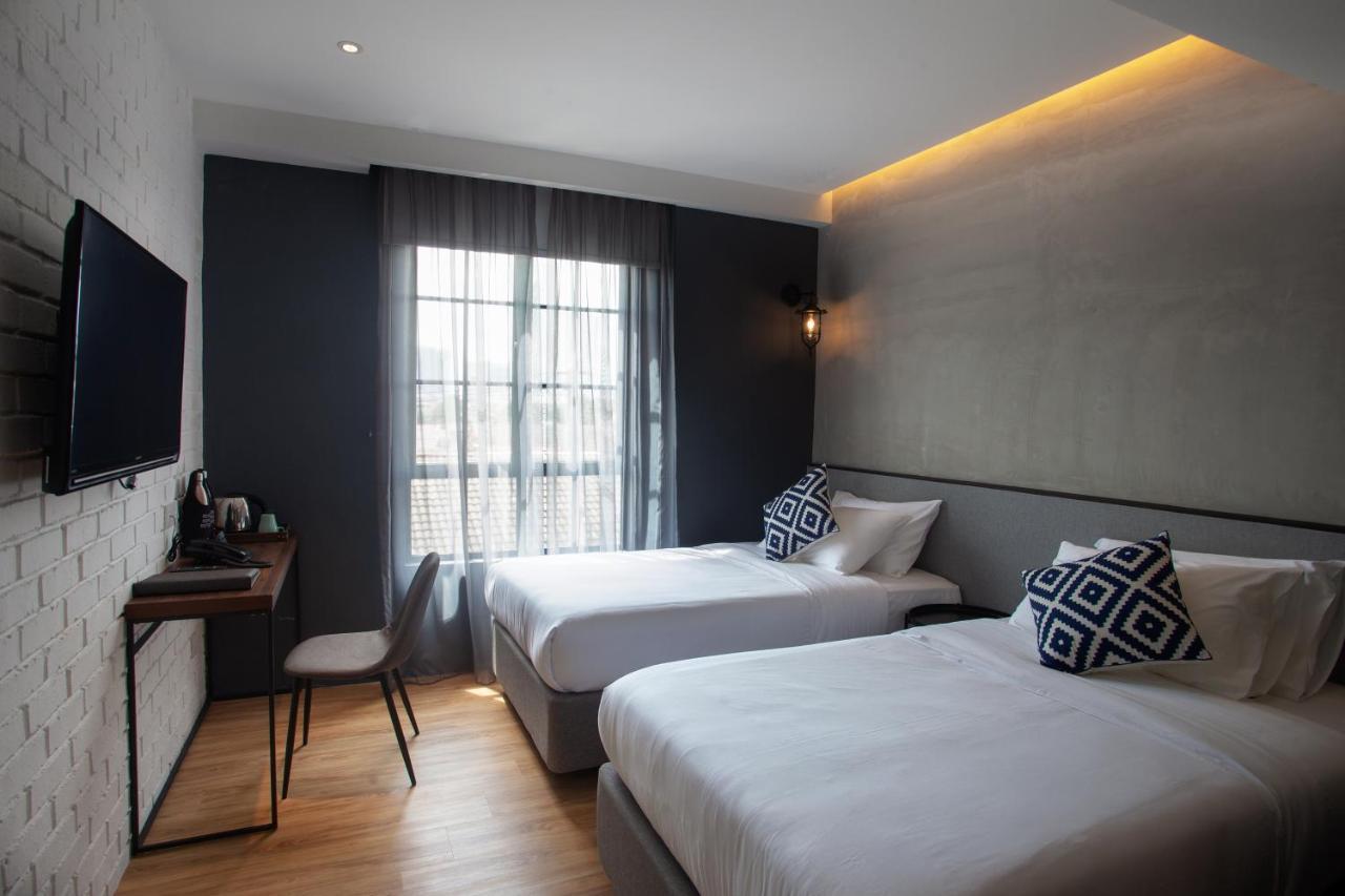 Atelier Hotel Johor Bahru Exterior photo