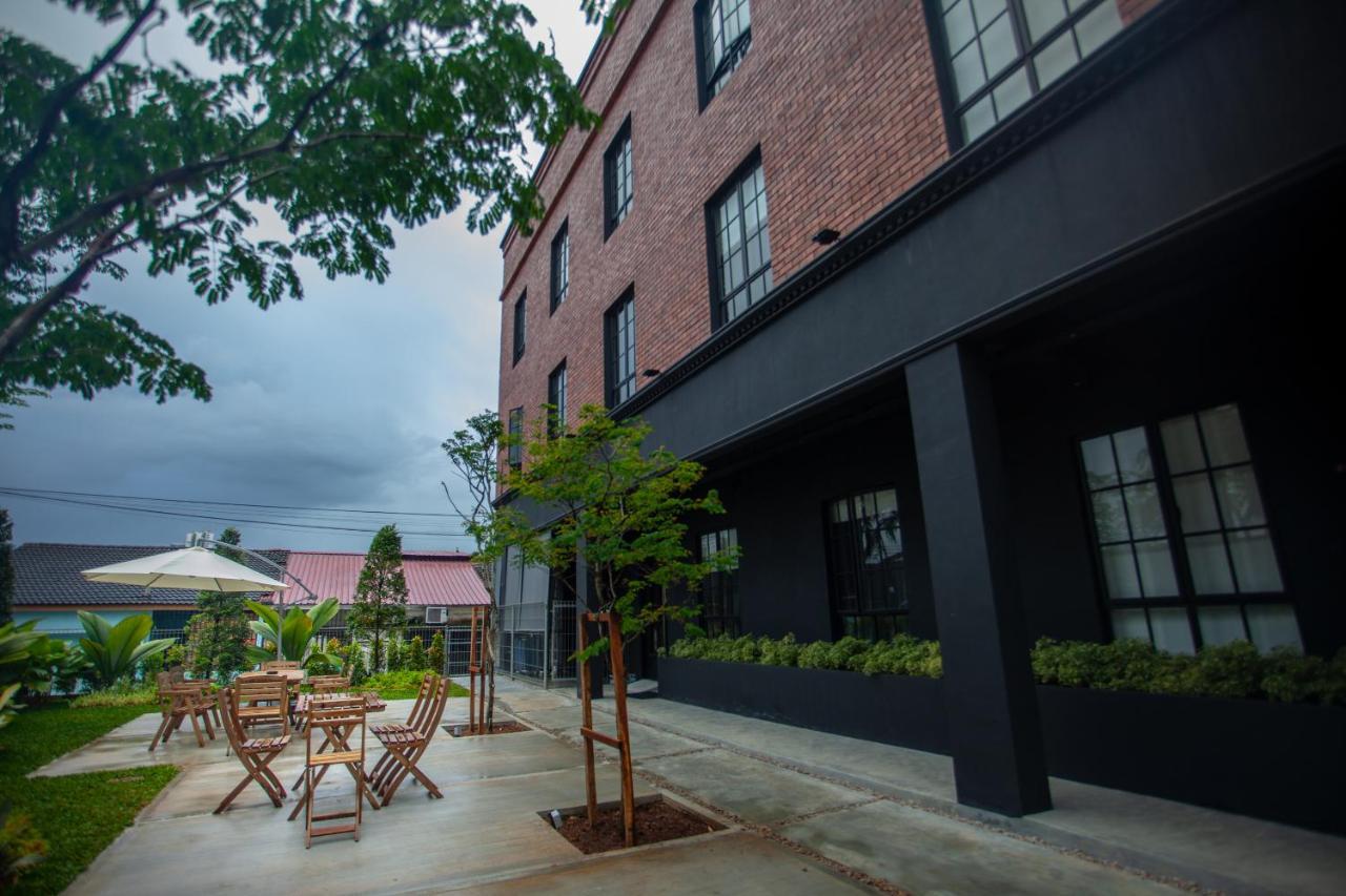 Atelier Hotel Johor Bahru Exterior photo