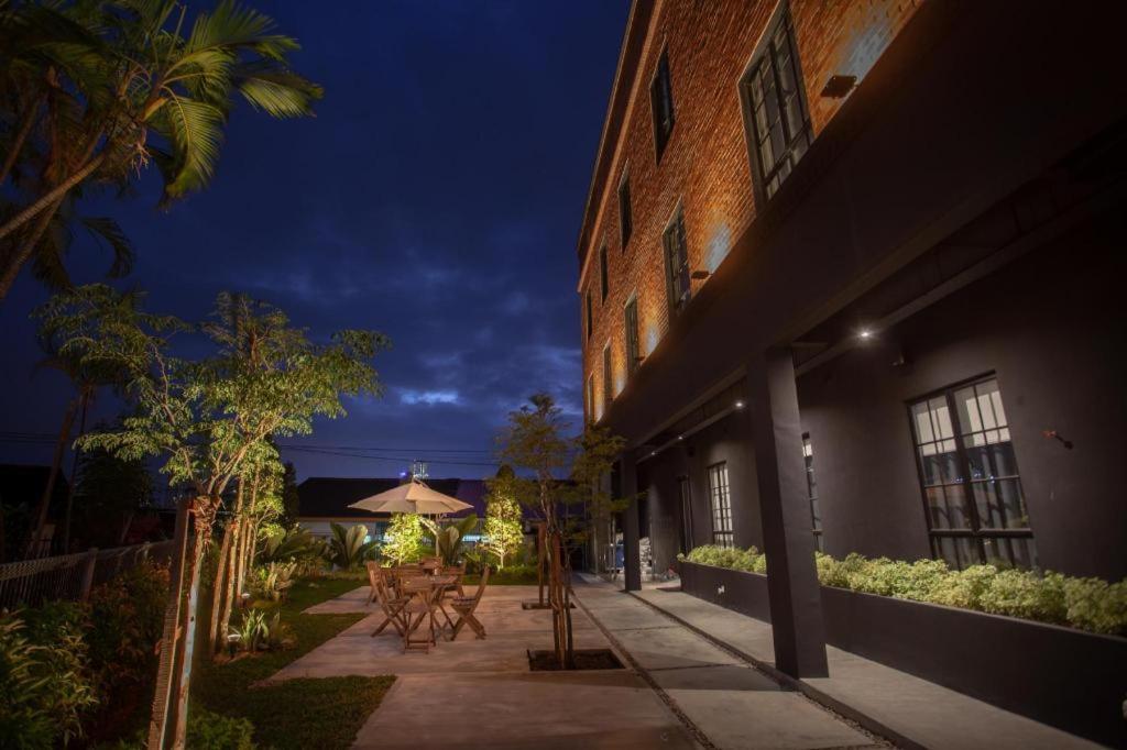 Atelier Hotel Johor Bahru Exterior photo