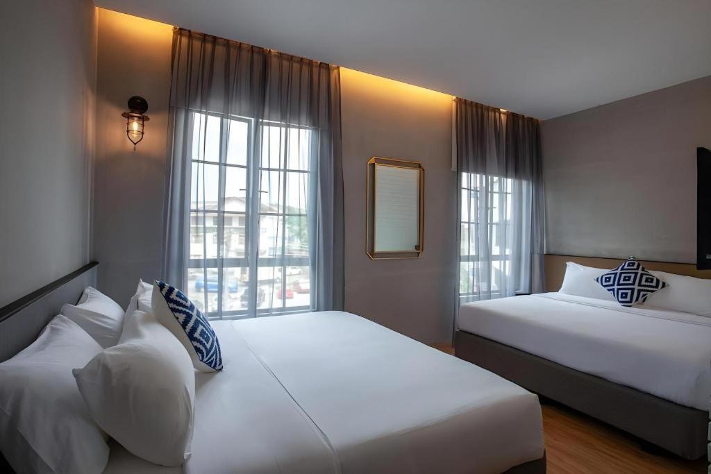 Atelier Hotel Johor Bahru Exterior photo